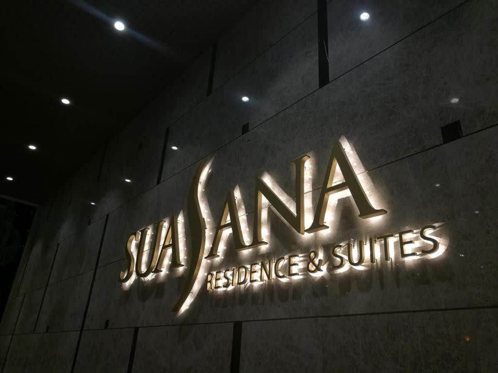 A Stylish High-Floor 2Br Suasana Suites Views Johor Bahru Exteriör bild