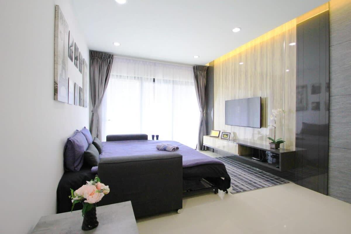 A Stylish High-Floor 2Br Suasana Suites Views Johor Bahru Exteriör bild